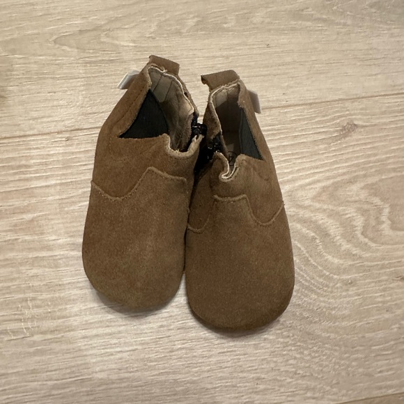 Brown Suede Chelsea Baby Boots Size 4 - Picture 7 of 11